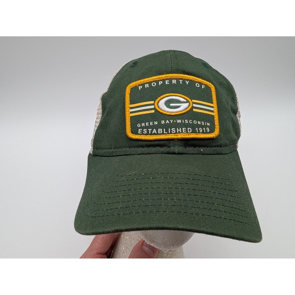 New Era 9TWENTY Green Bay Packers Trucker Hat Snapback Green Tan Mesh NFL Cap